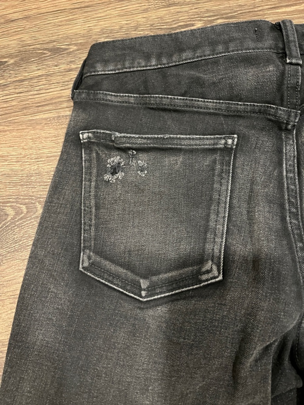 Moussy Black Raw-Hem Straight Jeans - Picture 10 of 10